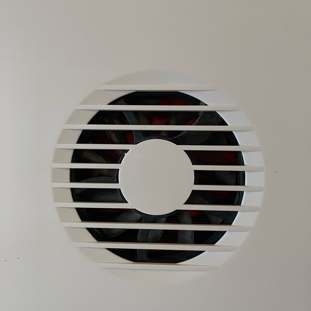 Microsoft Black Notebook Cooling Base - Picture 8 of 9